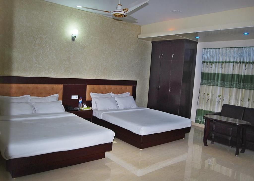 Hotel Beach Way ค็อกเซสบาซาร์ ภายนอก รูปภาพ